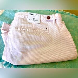 Tommy Hilfiger 5” Stretch Classic Shorts. Size 14